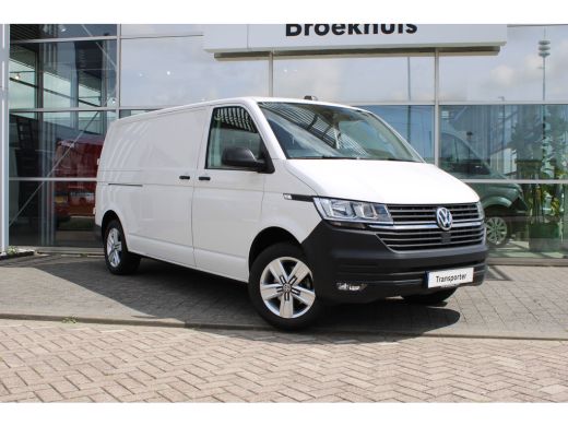 Volkswagen Transporter Comfortline | 2.0 TDI 110 pk | L2 | Trekhaak | Navi | Cruise | Laadvloer | Zijwandbekleding | App... ActivLease financial lease