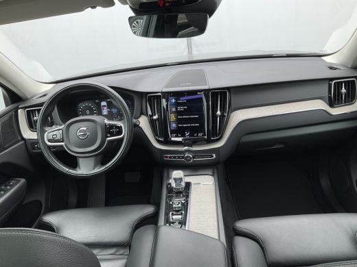 Volvo  XC60 2.0 T6 PHEV AWD Inscription Pano Harman/Kardon Elek.Trekhaak Leder VOL! ActivLease financial lease