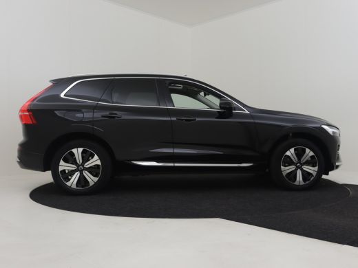 Volvo  XC60 2.0 T6 Plug-in hybrid AWD Plus Bright 350pk Trekhaak | Panorama dak | Leder bekleding | Dodehoekd... ActivLease financial lease