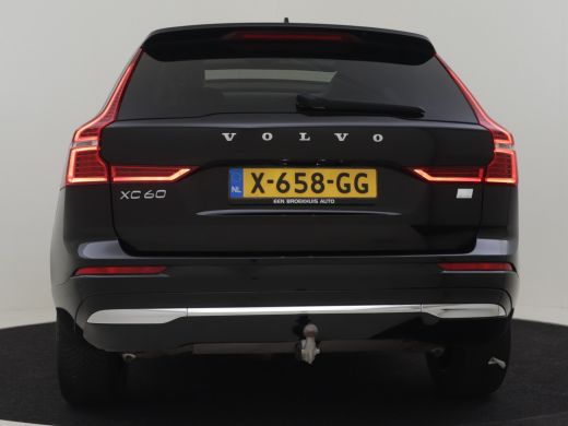 Volvo  XC60 2.0 T6 Plug-in hybrid AWD Plus Bright 350pk Trekhaak | Panorama dak | Leder bekleding | Dodehoekd... ActivLease financial lease