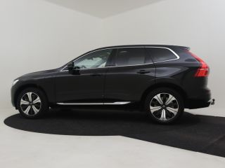Volvo  XC60 2.0 T6 Plug-in hybrid AWD Plus Bright 350pk Trekhaak | Panorama dak | Leder bekleding | Dodehoekd...