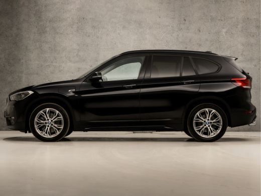 BMW X1 xDrive25e Sportline 221Pk Automaat (GROOT NAVI, DEALER ONDERHOUDEN, SFEERVERLICHTING, CLIMATE, LE... ActivLease financial lease