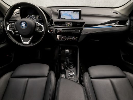 BMW X1 xDrive25e Sportline 221Pk Automaat (GROOT NAVI, DEALER ONDERHOUDEN, SFEERVERLICHTING, CLIMATE, LE... ActivLease financial lease