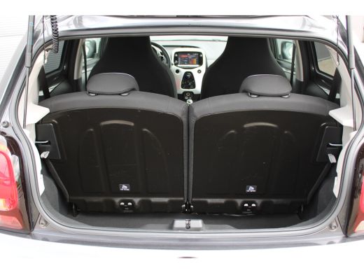 Citroën C3 1.2 PureTech Feel | Achterbank in delen neerklapbaar | Airco (automatisch) | Apple Carplay/Androi... ActivLease financial lease