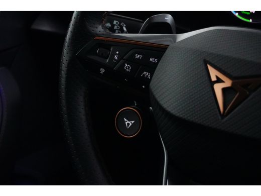 CUPRA Leon Sportstourer 1.4 e-Hybrid VZ 245PK Performance | TREKHAAK | NAVIGATIE | 19 INCH | ELEKTR. A. KLEP ActivLease financial lease