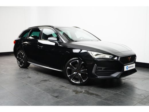 CUPRA Leon Sportstourer 1.4 e-Hybrid VZ 245PK Performance | TREKHAAK | NAVIGATIE | 19 INCH | ELEKTR. A. KLEP ActivLease financial lease