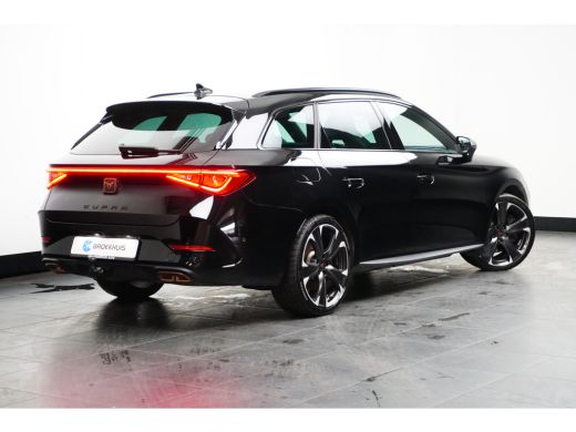 CUPRA Leon Sportstourer 1.4 e-Hybrid VZ 245PK Performance | TREKHAAK | NAVIGATIE | 19 INCH | ELEKTR. A. KLEP ActivLease financial lease