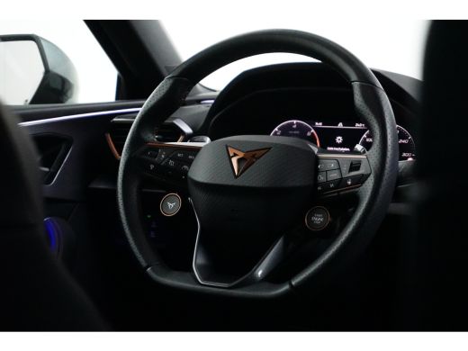 CUPRA Leon Sportstourer 1.4 e-Hybrid VZ 245PK Performance | TREKHAAK | NAVIGATIE | 19 INCH | ELEKTR. A. KLEP ActivLease financial lease