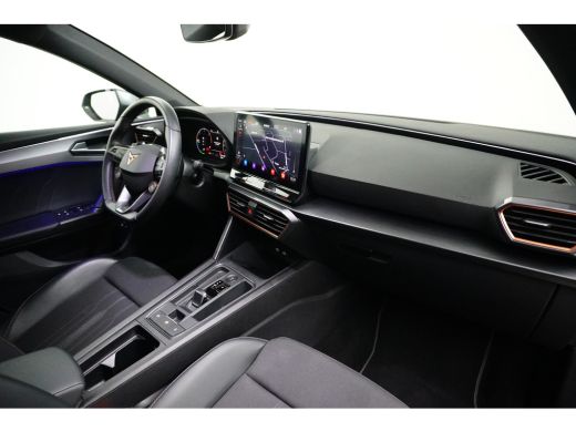 CUPRA Leon Sportstourer 1.4 e-Hybrid VZ 245PK Performance | TREKHAAK | NAVIGATIE | 19 INCH | ELEKTR. A. KLEP ActivLease financial lease