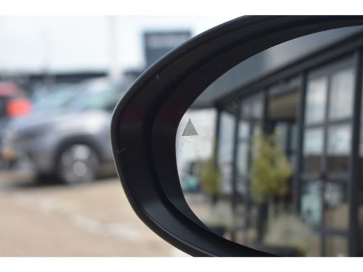 Fiat 500e 3+1 La Prima 42 kWh 3-Fase | Vol-Leder | Navigatie | Achteruitrijcamera | Stoelverwarming | Adapt... ActivLease financial lease