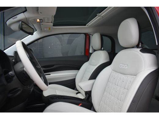 Fiat 500e 3+1 La Prima 42 kWh 3-Fase | Vol-Leder | Navigatie | Achteruitrijcamera | Stoelverwarming | Adapt... ActivLease financial lease