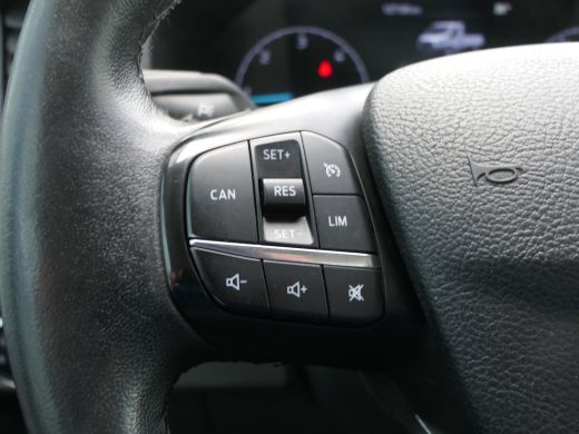 Ford Transit 470 2.0 TDCI L3H1 DC Trend RWD | DC | Trekker | Luchtremmen | 4650kg Trekgewicht | 5 Persoons | 1... ActivLease financial lease