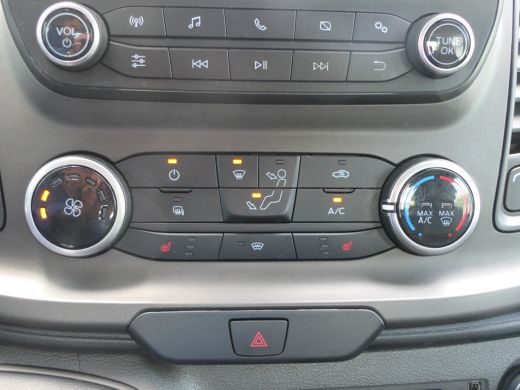 Ford Transit 470 2.0 TDCI L3H1 DC Trend RWD | DC | Trekker | Luchtremmen | 4650kg Trekgewicht | 5 Persoons | 1... ActivLease financial lease