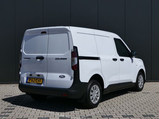 Ford Transit Courier 1.0 EcoBoost Trend | Benzine | Rubberenmat Laadruimte | Parkeersensoren | Cruise Control | CarPla... ActivLease financial lease