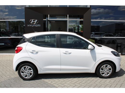 Hyundai i10 1.0 Comfort | Airco | Bluetooth | Cruise Control | Lane Assist | | Airco | Bluetooth telefoonvoor... ActivLease financial lease