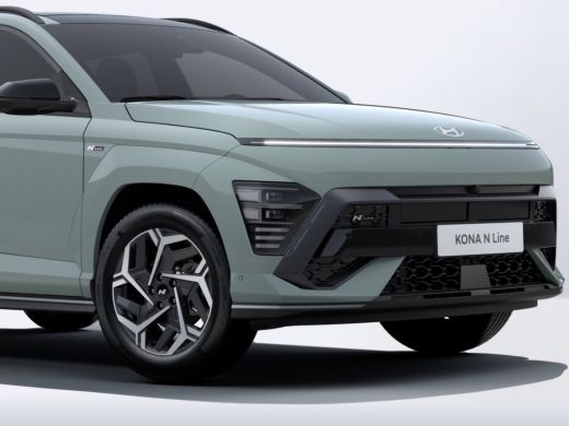 Hyundai Kona 1.6 GDI HEV N Line Sky € 3000,- korting !! | Achteruitrijcamera | Airco (automatisch) | Apple Car... ActivLease financial lease