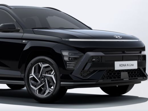 Hyundai Kona 1.6 GDI HEV N Line Sky € 3000,- korting !! | Achteruitrijcamera | Airco (automatisch) | Apple Car... ActivLease financial lease