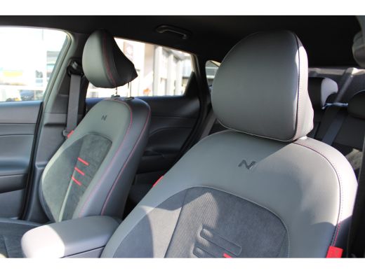 Hyundai Kona N Line | DEMO | 360 camera | Elektrisch bedienbare voorstoelen | Parkeersensoren voor en achter |... ActivLease financial lease