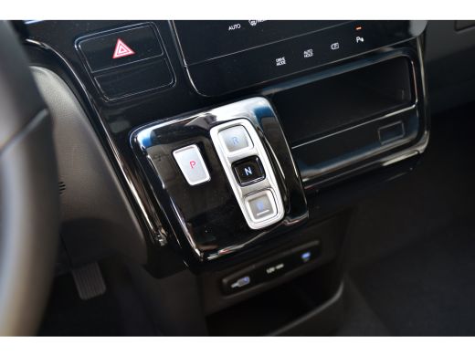 Hyundai Staria 1.6 T-GDI Hybride Automaat | Snel Leverbaar! | Rijklaarprijs | 11.433,- Registratiekorting! | Nog... ActivLease financial lease