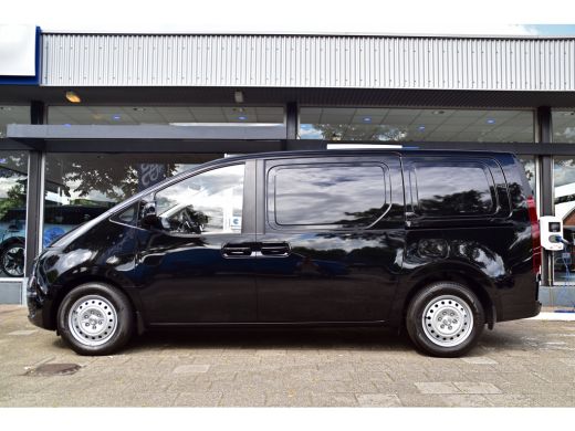 Hyundai Staria 1.6 T-GDI Hybride Automaat | Snel Leverbaar! | Rijklaarprijs | € 12433,- korting !! | Nog 2 Besch... ActivLease financial lease
