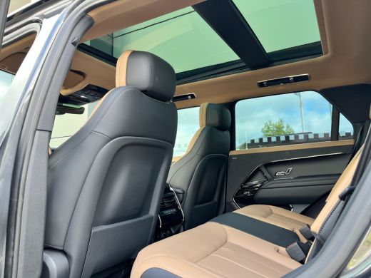 Land Rover Range Rover Sport P460e Dynamic SE | Pano | 23 Inch | El Trekhaak | Softclose | Koelbox | Cold Climate ActivLease financial lease