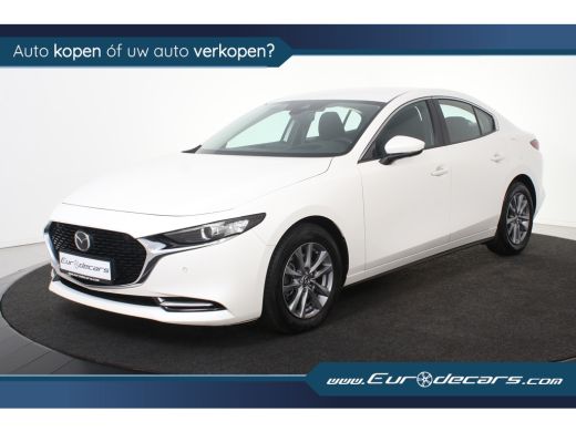 Mazda 3 2.0 e-SkyActiv-X M Hybrid *1ste Eigenaar*Navigatie*360 Camera* Mazda 3 2.0 e-SkyActiv-X M Hybrid *1ste Eigenaar*Navigatie*360 Camera*