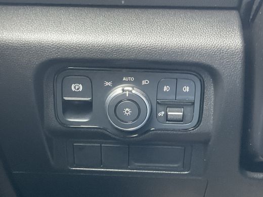 Mercedes-Benz Citan 112 CDI Automaat Pro Navi Camera DAB Stoelverw. Trekhaak ActivLease financial lease