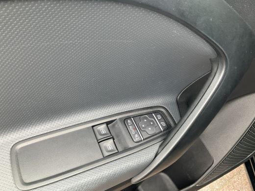 Mercedes-Benz Citan 112 CDI Automaat Pro Navi Camera DAB Stoelverw. Trekhaak ActivLease financial lease