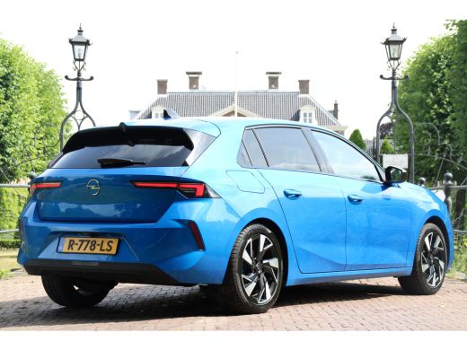 Opel Astra 1.2 GT | LUXE LEDER | CAMERA | ADAPTIVE CRUISE | DEALER OH | 18'' LMV | STOELVERWARMING | APPLE C... ActivLease financial lease