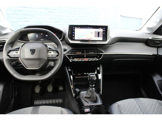 Peugeot 208 5drs Allure PureTech 100pk | Navi by app | Camera | Stoelverwarming | Keyless | Adaptief  | ActivLease financial lease