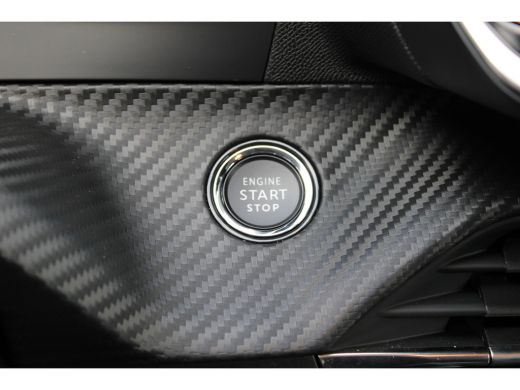 Peugeot 208 5drs Allure PureTech 100pk | Navi by app | Camera | Stoelverwarming | Keyless | Adaptief  | ActivLease financial lease