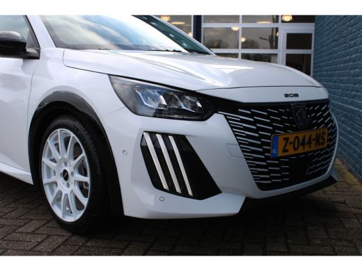Peugeot 208 5drs Allure PureTech 100pk | Navi by app | Camera | Stoelverwarming | Keyless | Adaptief  | ActivLease financial lease