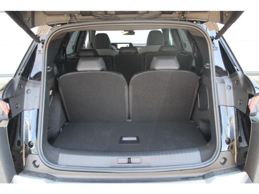 Peugeot 5008 1.2 Hybrid 145 GT | Memory | Massage | ACC & BLIS | 360 cam | elec. Klep. |st.verwarming V+A Memo... ActivLease financial lease