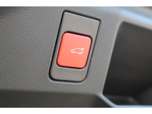 Peugeot 5008 1.2 Hybrid 145 GT | Memory | Massage | ACC & BLIS | 360 cam | elec. Klep. |st.verwarming V+A Memo... ActivLease financial lease