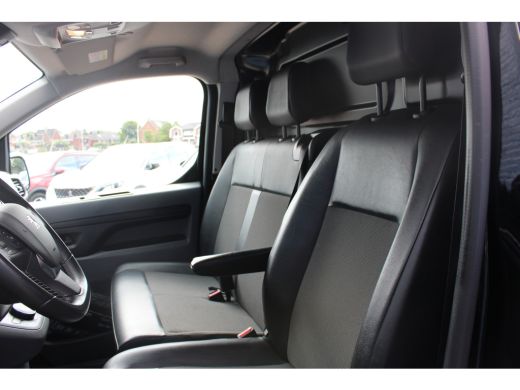 Peugeot Expert 2.0 BlueHDI 120 Compact Urban | Automaat | Navigatie | Camera | 3-Zits | Lichtmetaal | Parkeersen... ActivLease financial lease