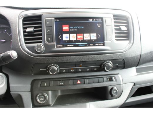 Peugeot Expert 2.0 BlueHDI 120 Compact Urban | Automaat | Navigatie | Camera | 3-Zits | Lichtmetaal | Parkeersen... ActivLease financial lease
