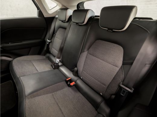 Renault Captur 1.3 TCe 140 Intens 141Pk Automaat (APPLE CARPLAY, GROOT NAVI, VIRTUAL COCKPIT, STOELVERWARMING, S... ActivLease financial lease