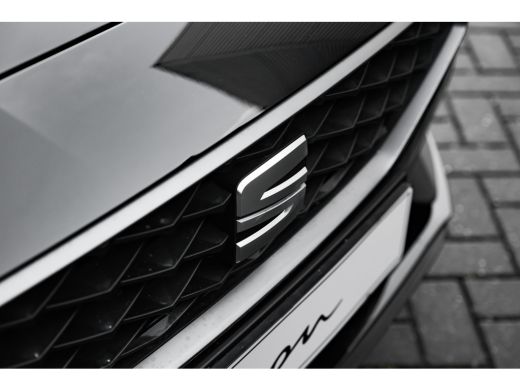 Seat Leon Sportstourer FR Business - eHybrid | Achteruitrijcamera | Automatisch dimmende binnenspiegel | Da... ActivLease financial lease