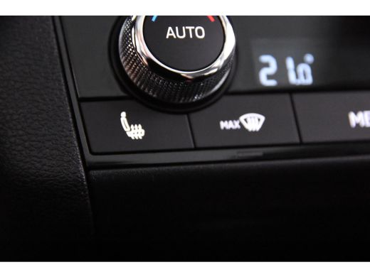 Skoda Kamiq 1.5 TSI ACT DSG *1ste Eigenaar*Leer*Panoramadak*Keyless* ActivLease financial lease