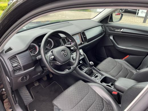 Skoda Kodiaq 1.5 TSI Business Edition 7p. | 150Pk | Trekhaak | A-Camera | Clima | App Connect | ActivLease financial lease