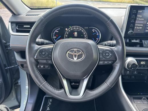 Toyota RAV4 2.5 Hybrid AWD ADVENTURE | 06-10141018 Voor meer informatie ActivLease financial lease