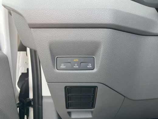 Volkswagen Crafter 35 2.0 TDI L4H3 | Comfortline | 177 Pk | wb 4490mm | A- Camera | App Connect |ERGO | ActivLease financial lease