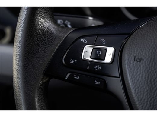 Volkswagen Crafter 35 TDI | L3H3 | HIGHLINE | LED | Camera | CarPlay | Navi | Cruise | Airco | PDC | Euro 6 ActivLease financial lease