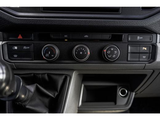 Volkswagen Crafter 35 TDI | L3H3 | HIGHLINE | LED | Camera | CarPlay | Navi | Cruise | Airco | PDC | Euro 6 ActivLease financial lease