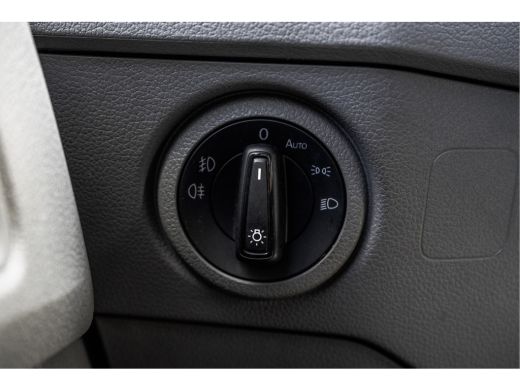 Volkswagen Crafter 35 TDI | L3H3 | HIGHLINE | LED | Camera | CarPlay | Navi | Cruise | Airco | PDC | Euro 6 ActivLease financial lease