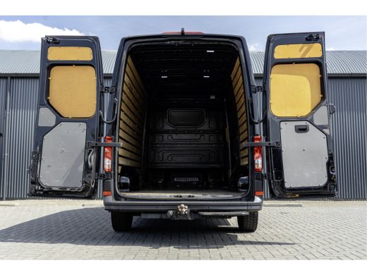 Volkswagen Crafter 35 TDI | L3H3 | HIGHLINE | LED | Camera | CarPlay | Navi | Cruise | Airco | PDC | Euro 6 ActivLease financial lease