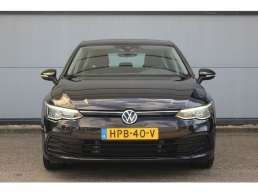 Volkswagen Golf 1.5 eTSI Style | Camera | Carplay | Navi | DAB | Adapt. Cruise | Dodehoek | LED | Sfeerverlichtin... ActivLease financial lease