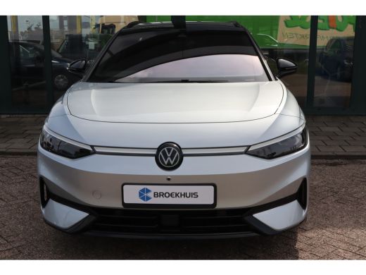 Volkswagen ID.7 Pro Business | Achterbank in ongelijke delen neerklapbaar incl. middenarmsteun en doorlaadmogelij... ActivLease financial lease