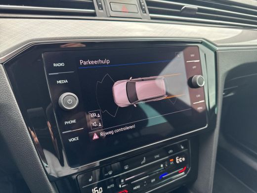 Volkswagen Passat 1.4 TSI PHEV GTE Business | 218Pk | PHEV | Trekhaak | Leder | ACC | PDC | ActivLease financial lease