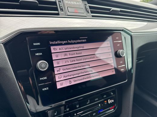 Volkswagen Passat 1.4 TSI PHEV GTE Business | 218Pk | PHEV | Trekhaak | Leder | ACC | PDC | ActivLease financial lease
